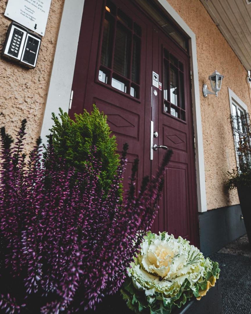 Hotell Hertig Karl Filipstad Bagian luar foto